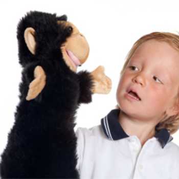 عروسک درمانی و نقش آن در بهداشت روان کودک