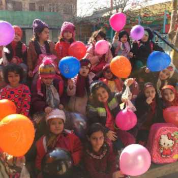 جشن تولدی رنگی در دهه فجر